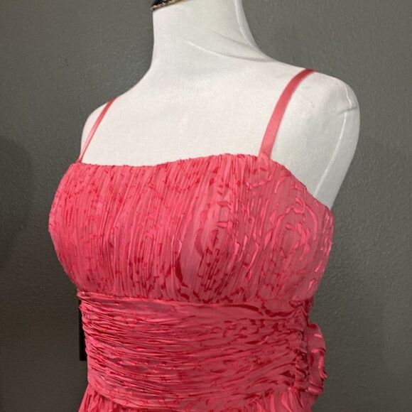 BCBGMAXAZRIA CAMELIA ROSE SILK STRAPLESS COCKTAILS DRESS - Picture 2 of 13